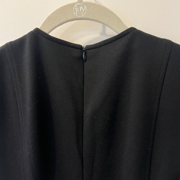 Akris Punto Cap-Sleeve Zip-Front Seamed Dress, Black - Picture 7 of 12